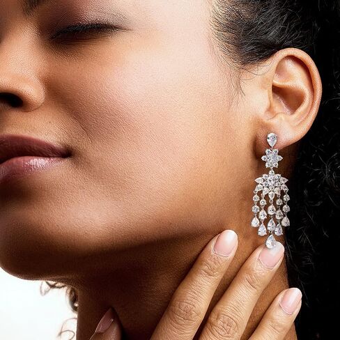 أقراط روس سيمونز الثريا المطلية بالروديوم مع 16.60 قيراط. t.w. تشيكوسلوفاكيا in Kuwait