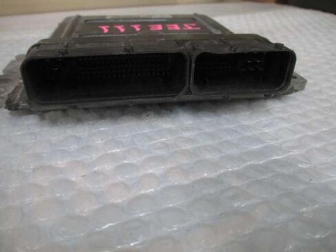 Engine ECM Electronic Control Module Fits 05 Frontier MEC35-652 A1 MEC35652A1 in Saudi Arabia