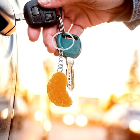 Realistic Orange Slice Keychain 1.5 Inch Fruit Pendant Charm for Keys Bags Wallets Decorative Hanging Ornament in Kuwait