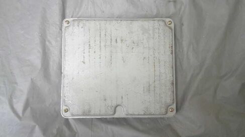 وحدة التحكم في المحرك ECM 4WD تناسب 2004-04 متوافقة مع تويوتا متوافقة مع تندرا 89661-0C520 896610C520 in Saudi Arabia