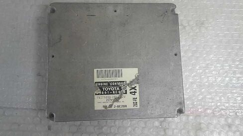 وحدة التحكم في المحرك ECM 2WD تناسب 2002-02 متوافقة مع تويوتا سيكويا 89661-0C410 896610C410 in Saudi Arabia