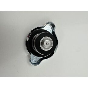 Genuine Yanmar 129107-44590 Radiator Cap for 4TNE106, 2TNV70, 4TNV98T, and 4TNE88 Engines in Kuwait