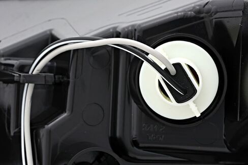 Compatible with 2021 2022 2023 Kia Sorento Ex,Lx,S Taillight Driver Left Side in Saudi Arabia