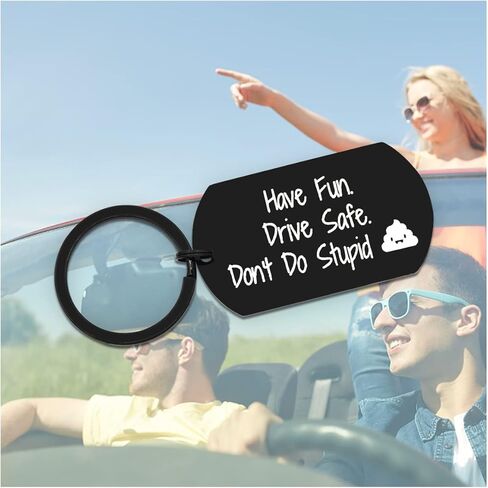 هدايا للمراهقات للابن والابنة هدية عيد ميلاد من الأم للمراهقين والأولاد والبنات استمتعوا بالأمان ولا تفعلوا سلسلة مفاتيح غبية (مستطيلة سوداء)، 1.97 بوصة × 1.10 بوصة in Kuwait