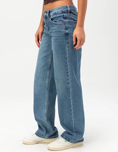 Rsq Womens Low Rise Loose Straight Jeans in Saudi Arabia