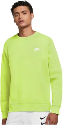 Nike Men's Club Graphic Fleece Crew in Saudi Arabia