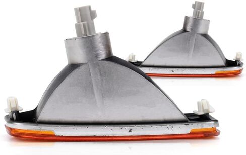For 1995-1997 Toyota Tacoma Driver and Passenger Side Pair Turn Signal Light | w/Bulbs | 2WD | TO2530119 + TO2531119 | 81520-35100 + 81510-35100 in Saudi Arabia