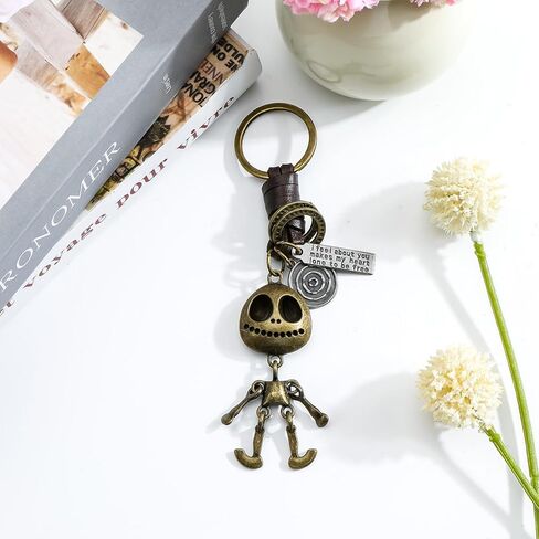 Skeleton Keychain Halloween Keychain Goth Accessories Retro Gifs Spooky Gifts for Women Men Birthday Halloween in Kuwait
