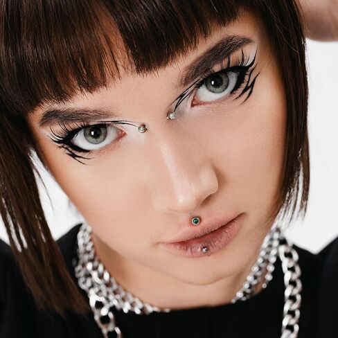 17Pcs Silver Internal Thread Curved Barbell, Eyebrow Piercing Jewelry Surgical Steel, 16G Eyebrow Rings, Clear Zircon Vertical Labret Lip Jewelry, Small Belly Button Ring for Women Men in Kuwait