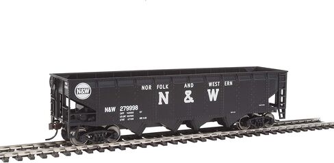 Walthers Trainline HO Scale Model Offset Quad Hopper - Ready to Run - Pennsylvania Power & Light Pplx #170 in Saudi Arabia