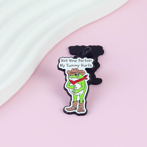 Not Now Partner My Tummy Hurts Sad Cowboy Frog Pin Brooch، دبوس المينا لآلام المعدة، هدية للناجين من آلام البطن ومحارب الأمراض المزمنة، شارة طية صدر السترة الفكاهة المزمنة، ملحقات يوم المرض المضحكة in Kuwait