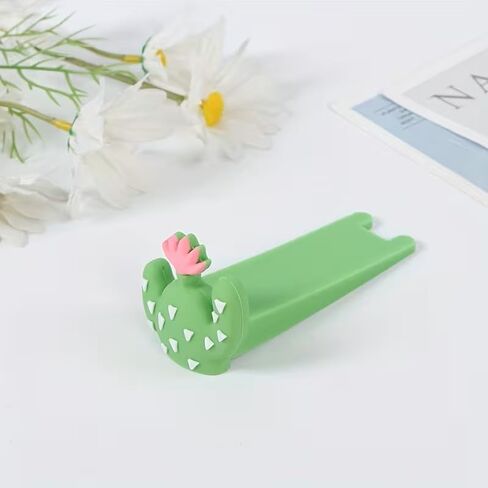 1pcs Creative Cartoon Animal Door Stopper for Bottom of Door, PVC Plastic Decorative Doorstop, Non-Slip, Suitable for Home and Office Use, Grey in Saudi Arabia