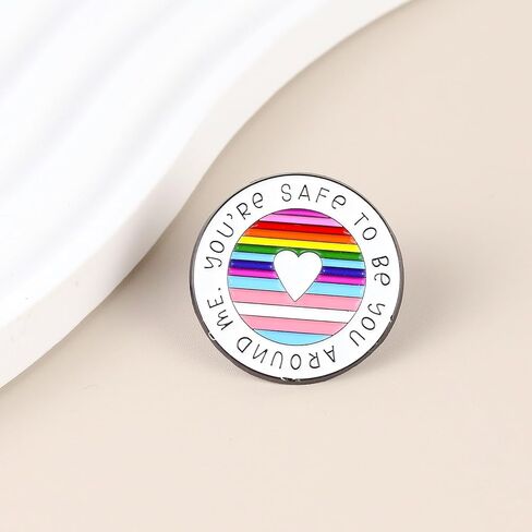 أنت آمن لتكون أنت حولي بروش الدبوس، دبوس المينا حليف LGBT، هدية شهر الفخر لصديق داعم للمثليين المثليين والمتحولين جنسيًا، دبابيس فخر LGBTQ، شارة طية صدر السترة بعلم قوس قزح، ملحقات حقوق الكوير in Kuwait
