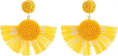 Boho Raffia Floral Fan-Shaped Dangle Earrings, Beaded Textured Statement Earrings with Fringe Detail, Lightweight Drop Earrings for Parties, Vacations and Everyday Outfits in Saudi Arabia