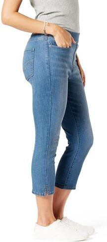 Signature by Levi Strauss & Co. Gold Label 6pm Signature by Levi Strauss & Co. Gold Label Apparel Shaping Pull-On Capris Medium Indigo One Size One Size in Kuwait