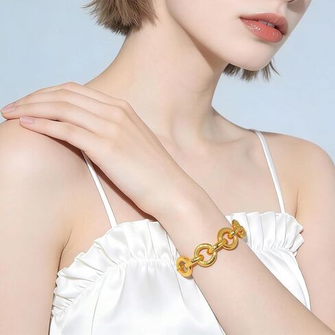 Chunky Hammered Toggle Bracelet 8.5 Inch 18k Gold Plated Modern Sophisticated Statement Hypoallergenic Versatile Jewelry Gift for Women in Saudi Arabia