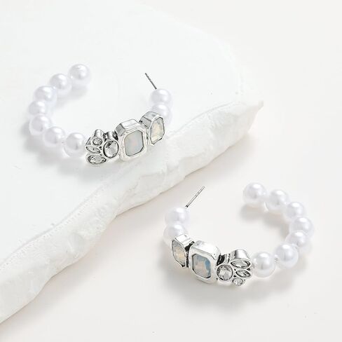 أقراط دائرية من اللؤلؤ، حلقات لؤلؤية كبيرة مع لمسة كريستالية، مجوهرات كلاسيكية فضية اللون للنساء in Kuwait