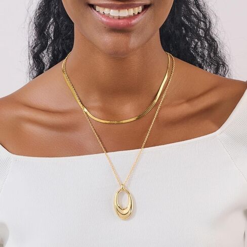 Gold Necklaces for Women in Kuwait