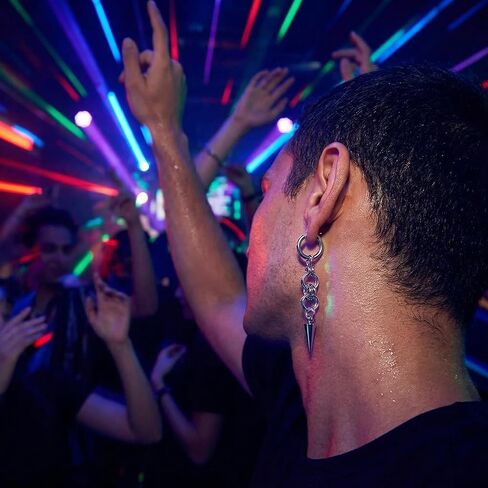 أقراط متدلية على شكل سلسلة بانك قوطية للنساء والرجال، أقراط حلقية مدببة، أقراط حلقية بنمط قاتل الشياطين مع سحر، أقراط فضية اللون على شكل سلسلة مدببة، هدية لعيد الحب، هدية التخرج in Kuwait