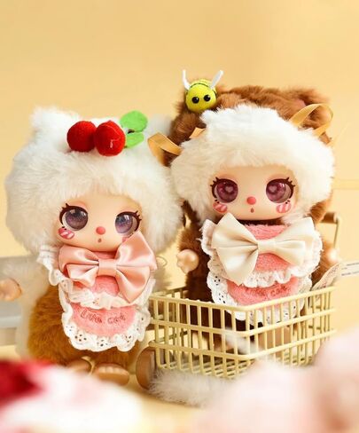 سلسلة مفاتيح على شكل صندوق أعمى من القطيفة من Liila's Chef Kitten | لطيف سلسلة المفاتيح النادرة وحقيبة سحر | 6 تصميمات عادية + 1 إصدار سري | قطعة واحدة عشوائية (عنصر واحد) in Saudi Arabia