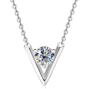 1ct Moissanite V-shaped Women Pendant Necklace Gift S925 Silver Laboratory Diamond Necklace Party Jewelry in Saudi Arabia
