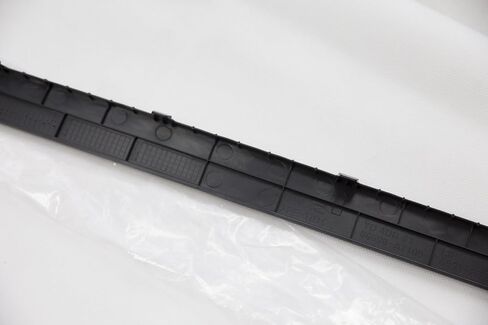 المصد الأمامي السفلي منحرف الشفة عاصي لكيا فورتي سيراتو K3 2014 2015+ in Kuwait