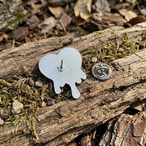 Emotional Quote Pin - Funny Enamel Pins Brooch with "ALL BLACK EVERYTHING" for Jackets,Backpacks,Hats. Gothic Melting Black Heart Brooches Gifts for Moody Fashion Lovers,Friends,Family. in Kuwait