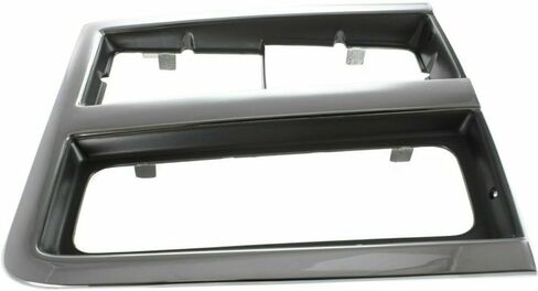 Grille Assembly Silver + Headlight Bezel Trims For 1989-1991 Chevrolet Suburban Blazer/R/V Series Direct Replacement in Kuwait