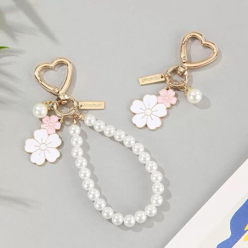2 PCS Pink White Pearl Cute Coquette Wristlet Keychain for Women, Adorable Flowers Beaded Car Key Chain Charms for Women Girls Purse Bags Backpack Accessories in Kuwait