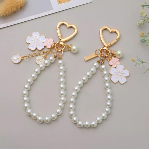 2 PCS Pink White Pearl Cute Coquette Wristlet Keychain for Women, Adorable Flowers Beaded Car Key Chain Charms for Women Girls Purse Bags Backpack Accessories in Kuwait