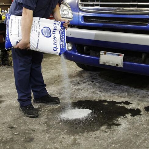 Gran-sorb Sorbent Granules Universal Granular Absorbent - Absorbs Oil & Water-Based Liquids, Solvents, Coolants, Petrochemicals - Absorbs Up to 4 Gallons, 30 lb. Bag - Pack of 1 in Saudi Arabia