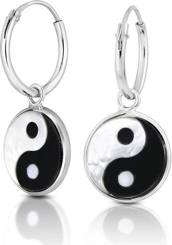 أقراط AeraVida 925 من الفضة الإسترليني Yin Yang للنساء - حلقات متدلية من عرق اللؤلؤ باللونين الأبيض والأسود - مجوهرات مصنوعة يدويًا خفيفة الوزن - أقراط بيان روحية وعصرية in Saudi Arabia