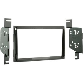 Metra 95-7326 Double DIN Installation Kit for 2007-up Hyundai Elantra Vehicles (Black)