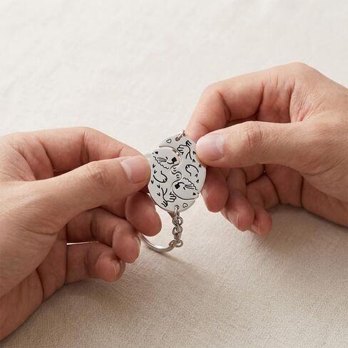 Otter Keychain سلاسل مفاتيح مطابقة مضحكة للأزواج من الفولاذ المقاوم للصدأ الكرتون مطابقة سحر قضاعة البحر للزوجين الصداقة الذكرى السنوية الخطوبة هدية عيد الحب in Kuwait