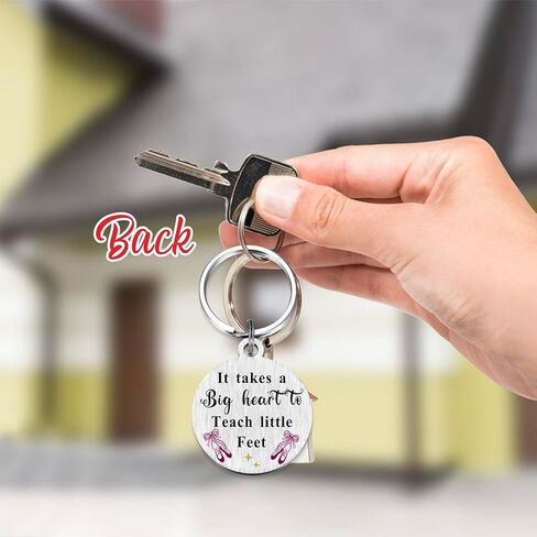 Dance Teacher Gift – It Takes a Big Heart to Teach Little Feet keychain Ballet Appreciation Gift for Instructors Coaches in Kuwait