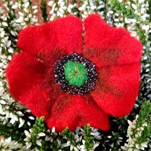 Red Poppy Pin Brooch Handmade Felted Wool Flower Jewelry Sweater Shawl Clip Gift for Women Traditional Ukrainian Jewelry Remembrance Day Red Floral Brooches Bohemian Large Collar Brooch in Kuwait