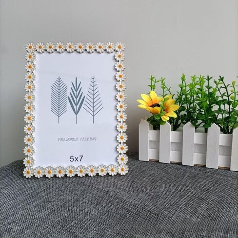 5x7 inch Exquisite Small Daisy Metal Photo Frame,with Glass Front Modern Decorative Floral Photo Frame,Photo Display for Tabletop Centerpiece Or hang the wall display in Kuwait