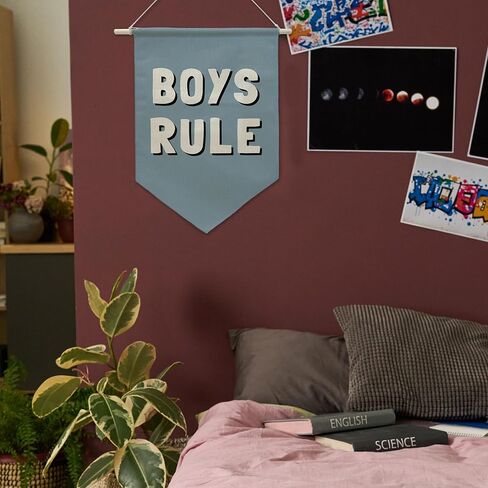 علم راية القاعدة للأولاد - ديكور حائط عتيق رائع لغرفة الأولاد، لافتة سكن المراهقين الزرقاء، فن غرفة نوم بريبي، هدية فريدة للأبناء والمراهقين. (010) in Kuwait