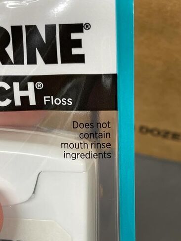 Listerine Dental Floss, Cool Mint, 6 Count in Kuwait