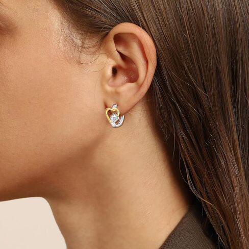 أقراط من الفضة الإسترليني بدرجتين من اللون على شكل قلب مطبوع عليها مخالب للنساء، مكعب زركونيا متلألئ خفيف الوزن من تشيكوسلوفاكيا للحيوانات الأليفة والجرو والكلب والقطط، حلق حيوان لطيف هدية عصرية لحبيبتها للحيوانات الأليفة وحفيدتها in Kuwait