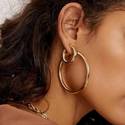 مجموعة 4 أزواج من الأقراط الذهبية الكبيرة للنساء، أقراط دائرية كبيرة للهدايا 30 مم/40 مم/50 مم/60 مم in Kuwait