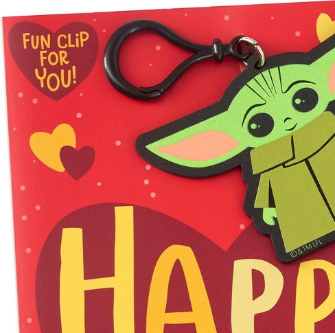 Hallmark Star Wars Valentines Day Card للطفل مع مقطع حقيبة ظهر قابلة للإزالة (Baby Yoda) ، مايو 4th in Saudi Arabia