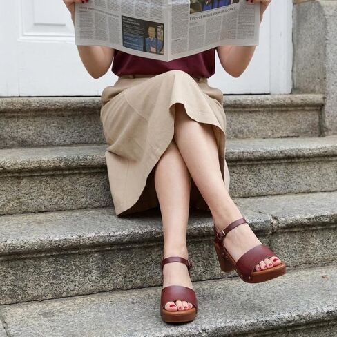 CUSHIONAIRE Women's Sloan Faux Wood Sandal +Memory Foam & LiteSole Technology -Wide Widths Available, Whisky 11 W in Kuwait