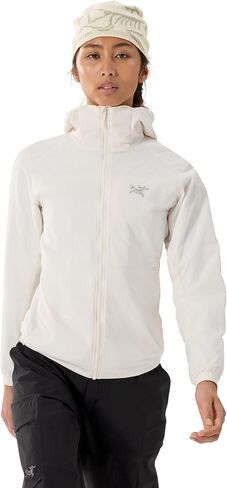 Arc'teryx Atom Hoody Women's - Redesign | سترة معزولة خفيفة الوزن للنساء مع غطاء محرك السيارة | رطوبة ومقاومة الرياح in Kuwait