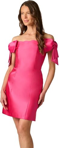 Adrianna Papell Women's Scallop Neck Short Dress in Kuwait