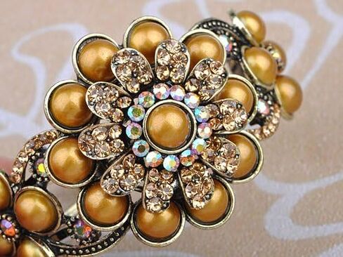 Alilang Big Crystal Rhinestone Petal Flower Floral Statement Fashion Bangle Cuff Bracelet in Saudi Arabia