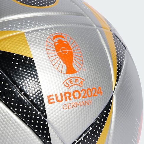 أديداس كرة القدم EURO24 LGE F Fussballliebe in Saudi Arabia