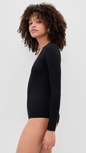 commando Women's Prima Ballet Deep V Bodysuit in Saudi Arabia