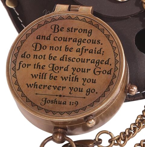 بوصلة جيب نحاسية منقوشة، هدايا المناولة الأولى، هدايا المعمودية للأولاد البنات، هدايا التأكيد للرجال، هدايا عيد الفصح المسيحية الدينية الكاثوليكية للأطفال، الكشافة، عيد الميلاد in Kuwait