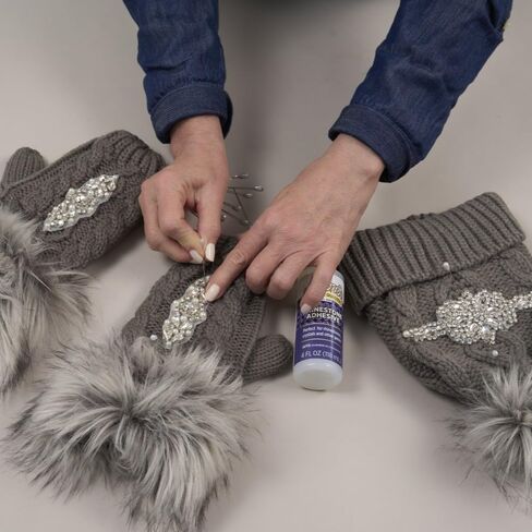 Aleene's Rhinestone Adhesive, Permanent Multi-Surface Liquid Glue for Jewels, Crystals, Rhinestones, Fashion & Decor Embellishments - Dries Clear & Flexible on Fabric, 4 fl oz in Kuwait